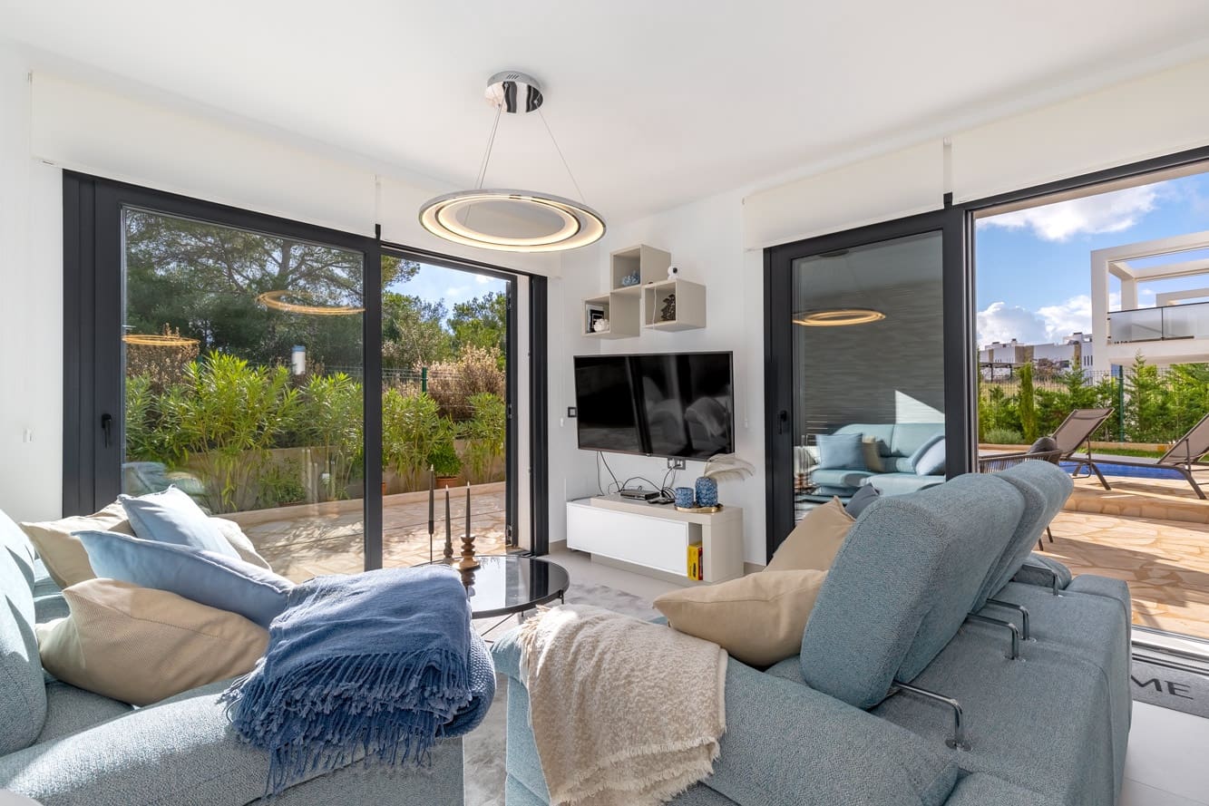 3 bedroom Villa for sale in Cala Murada with pool garage - € 1,089,000 (Ref: 9395840)