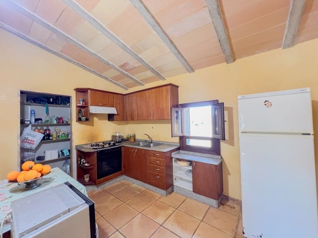 4 slaapkamer Finca/Landhuis te koop in Manacor met garage - € 540.000 (Ref: 9398405)