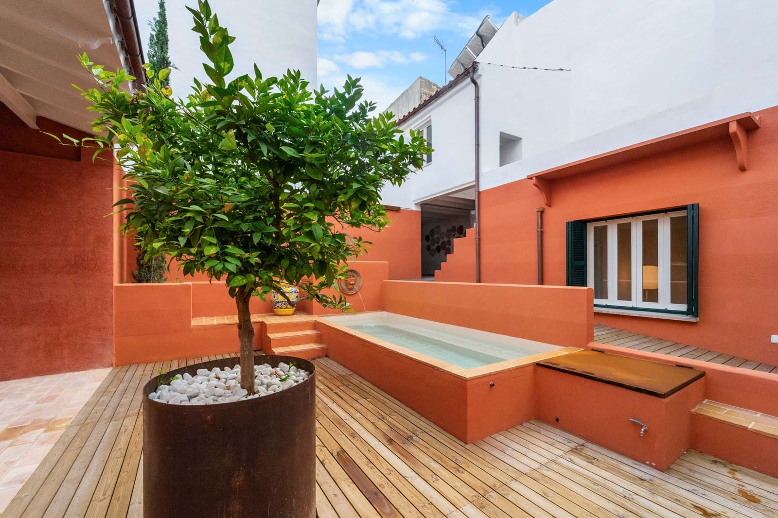 6 bedroom Townhouse for sale in Felanitx with garage - € 1,950,000 (Ref: 9419364)