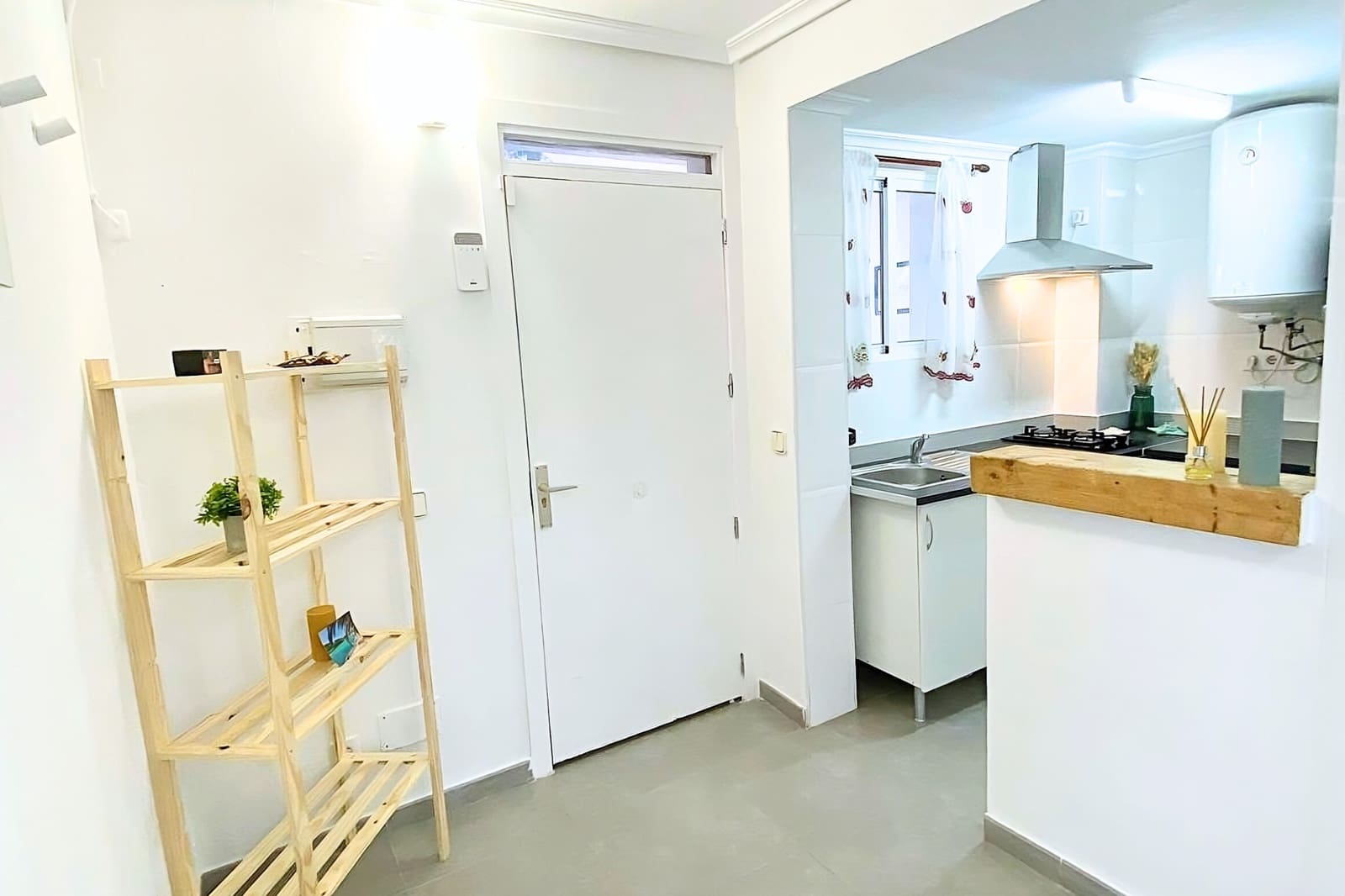 2 quarto Apartamento para arrendar em Cala d'Or com piscina - 1 000 € (Ref: 9470546)