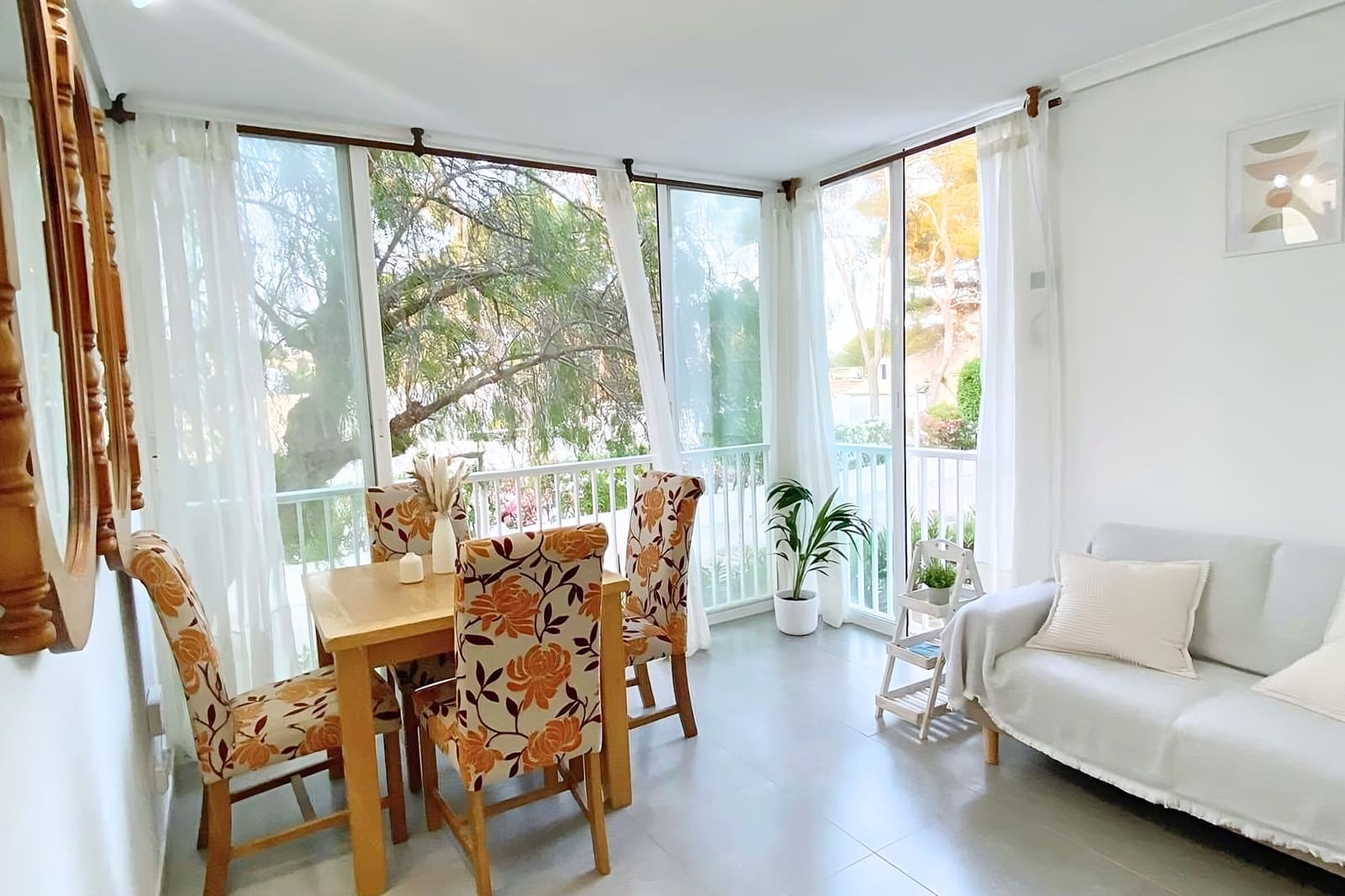 2 quarto Apartamento para arrendar em Cala d'Or com piscina - 1 000 € (Ref: 9470546)