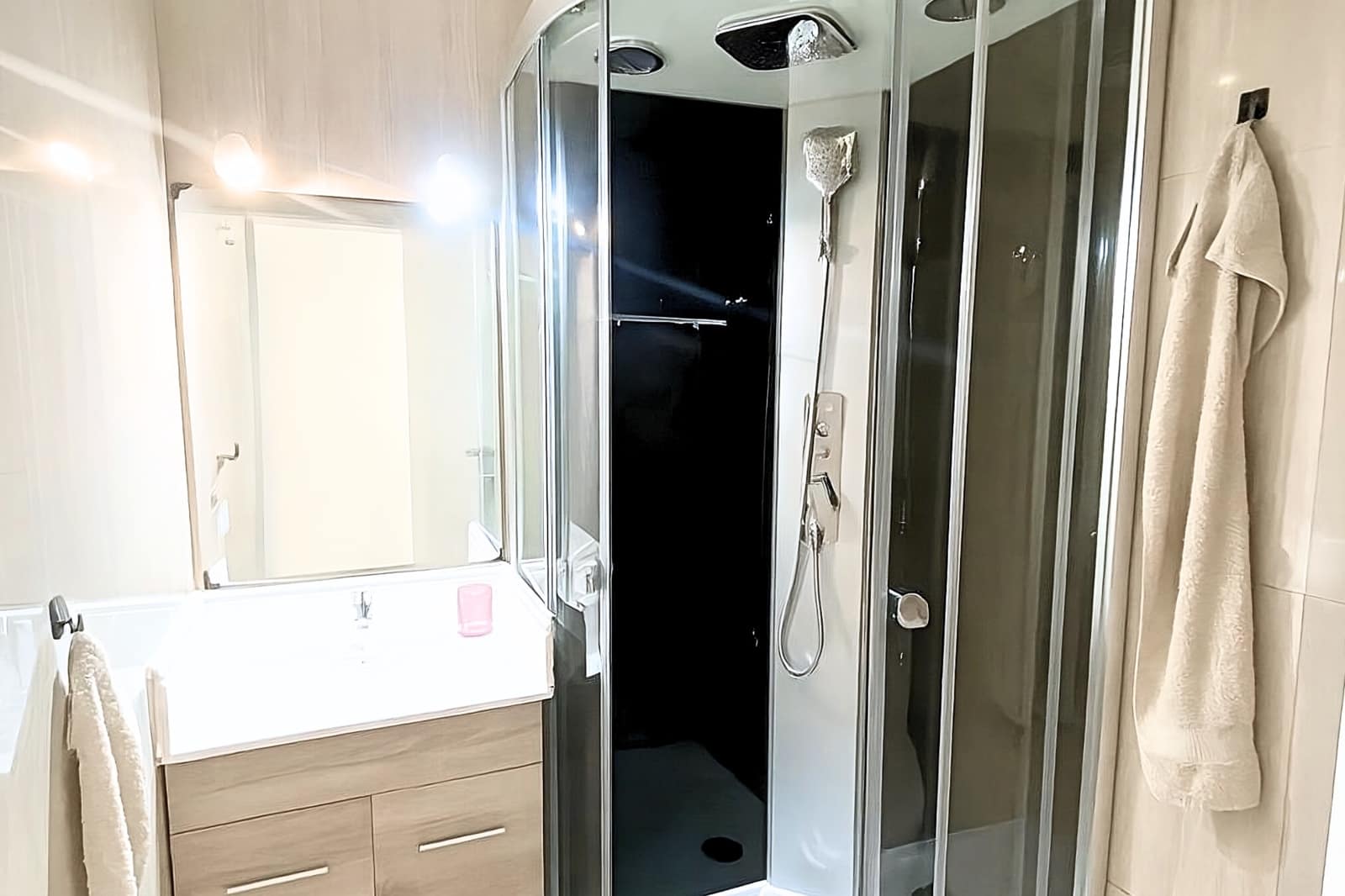 2 quarto Apartamento para arrendar em Cala d'Or com piscina - 1 000 € (Ref: 9470546)