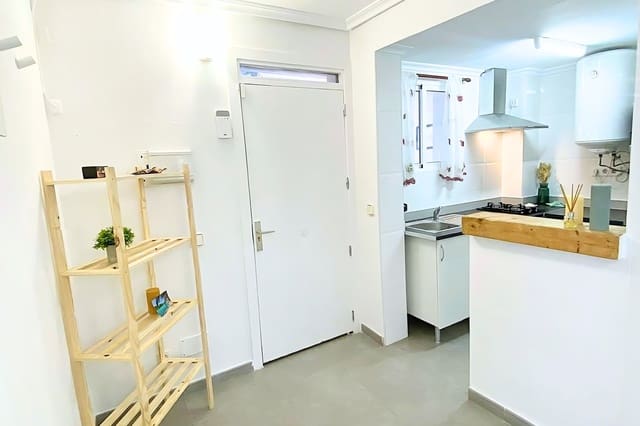 2 quarto Apartamento para arrendar em Cala d'Or, Santanyí com piscina - 1 000 € (Ref: 9470546)