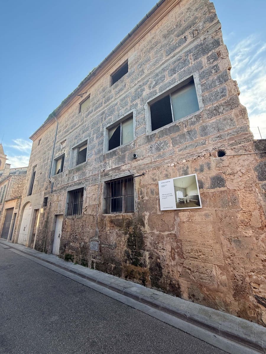 3 soverom Hus til salgs i Santanyi med svømmebasseng garasje - € 890 000 (Ref: 9565018)