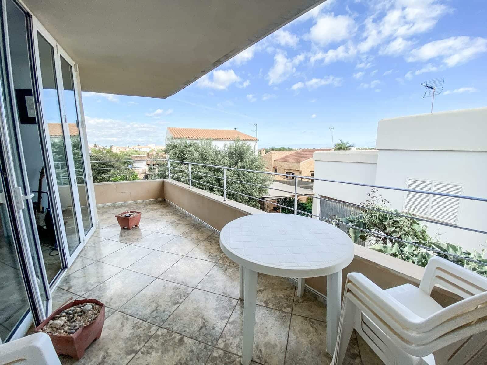 4 bedroom Townhouse for sale in Portocolom with garage - € 595,000 (Ref: 9625454)