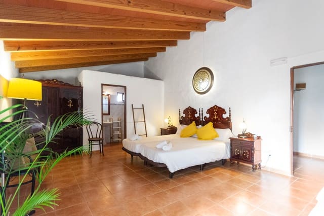 16 Zimmer Finca/Landgut zu verkaufen in Felanitx mit Pool - 3.500.000 € (Ref: 9672338)