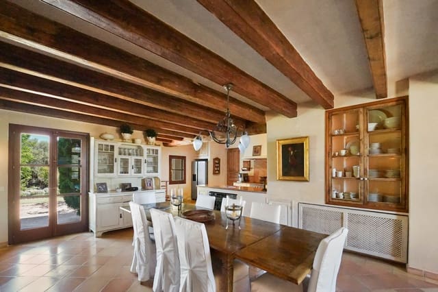 Finca/Casa Rural de 5 habitaciones en Felanitx en venta con piscina - 3.500.000 € (Ref: 9672339)