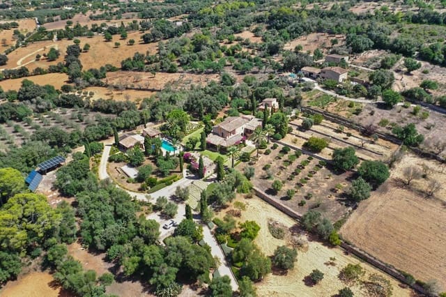 Finca/Casa Rural de 5 habitaciones en Felanitx en venta con piscina - 3.500.000 € (Ref: 9672339)