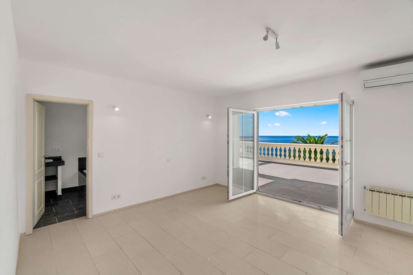 7 Zimmer Villa zu verkaufen in Cala Pi mit Pool - 3.490.000 € (Ref: 9672344)