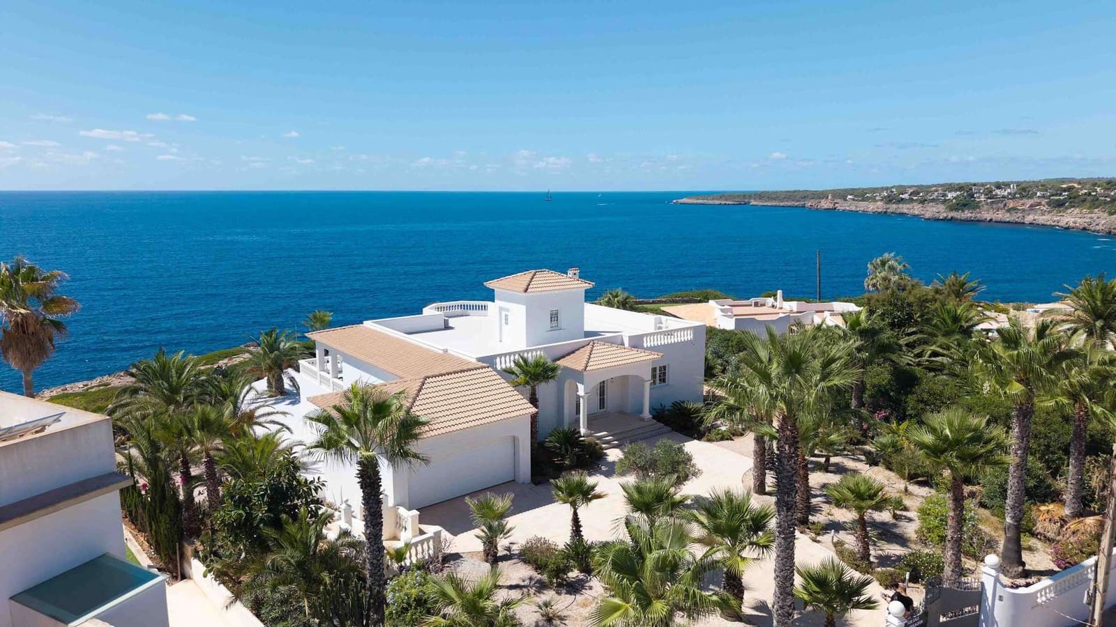 7 bedroom Villa for sale in Cala Pi with pool - € 3,490,000 (Ref: 9672344)