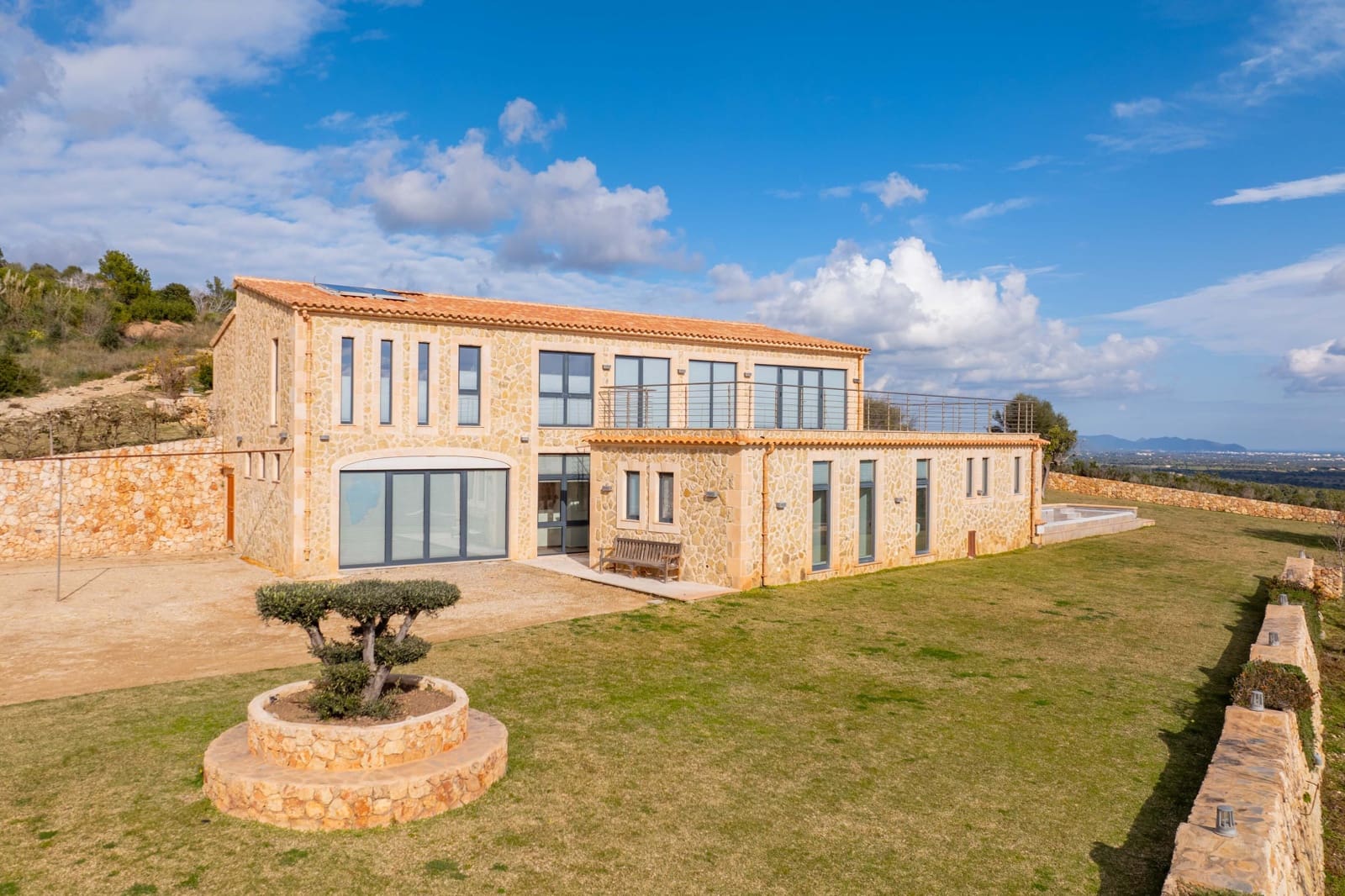 Finca/Casa Rural de 4 habitaciones en Cala Murada en venta con piscina - 2.600.000 € (Ref: 9672350)