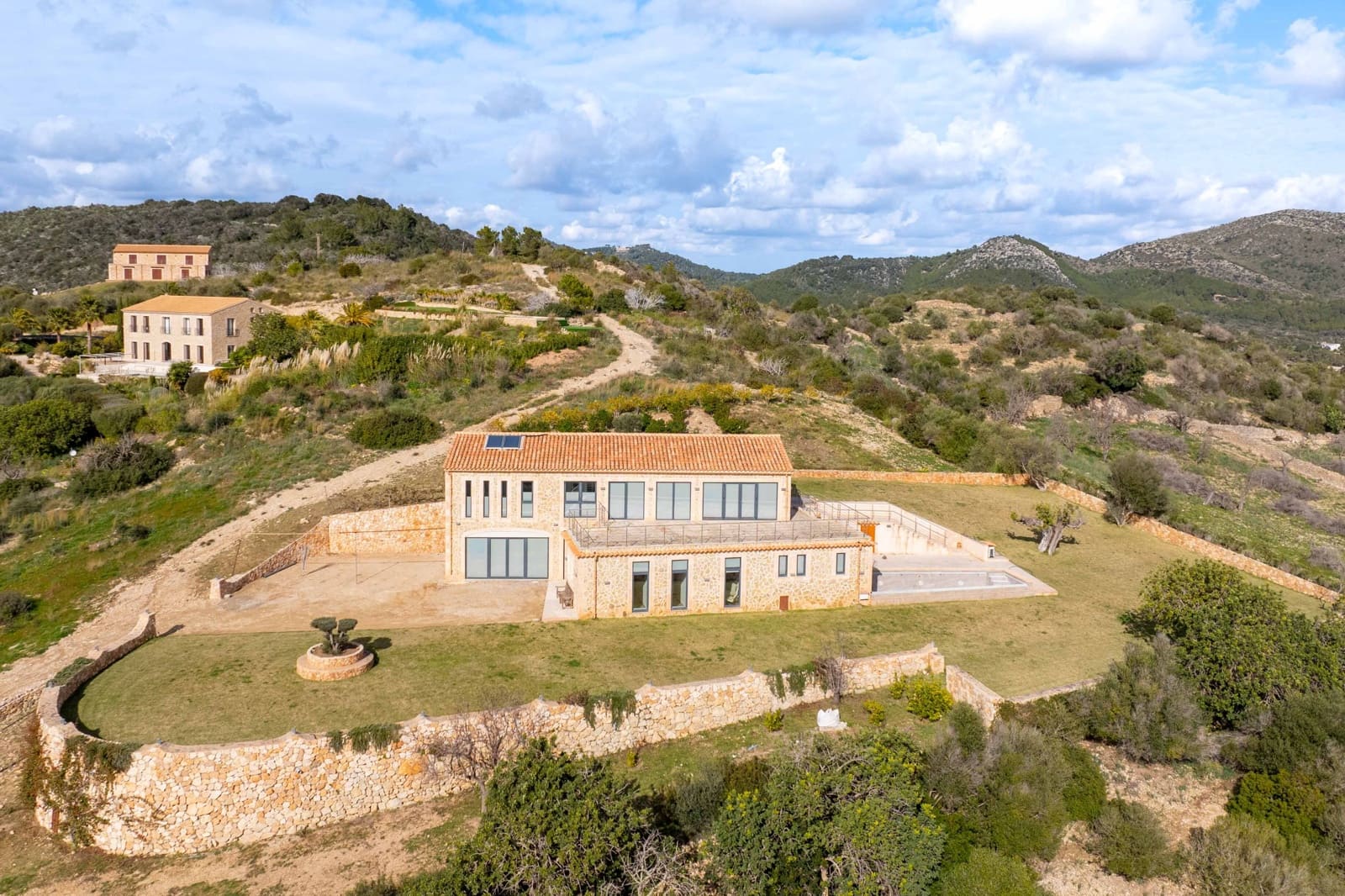 Finca/Casa Rural de 4 habitaciones en Cala Murada en venta con piscina - 2.600.000 € (Ref: 9672350)