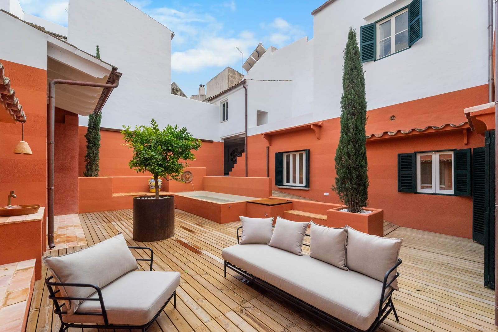 6 bedroom Townhouse for sale in Felanitx - € 1,950,000 (Ref: 9672351)