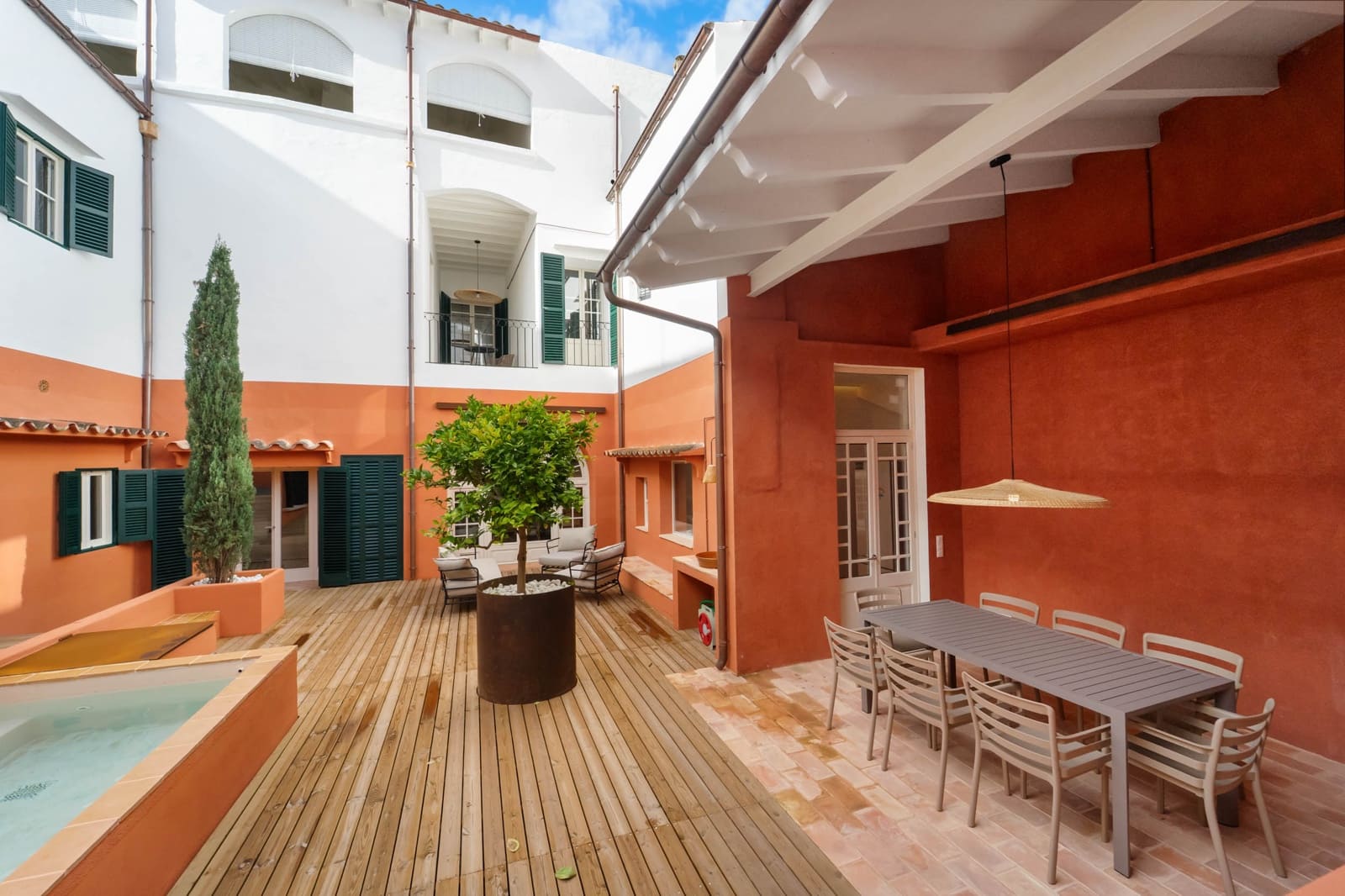 6 bedroom Townhouse for sale in Felanitx - € 1,950,000 (Ref: 9672351)