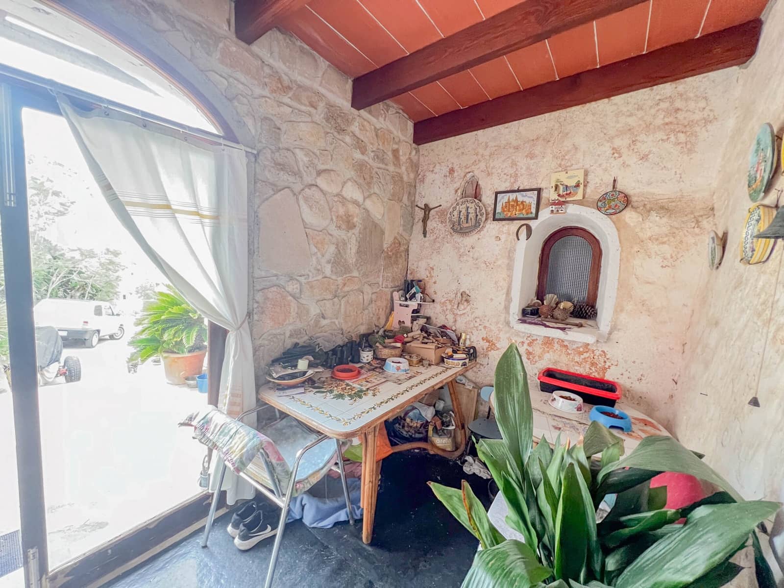 5 bedroom Villa for sale in Felanitx - € 650,000 (Ref: 9672377)