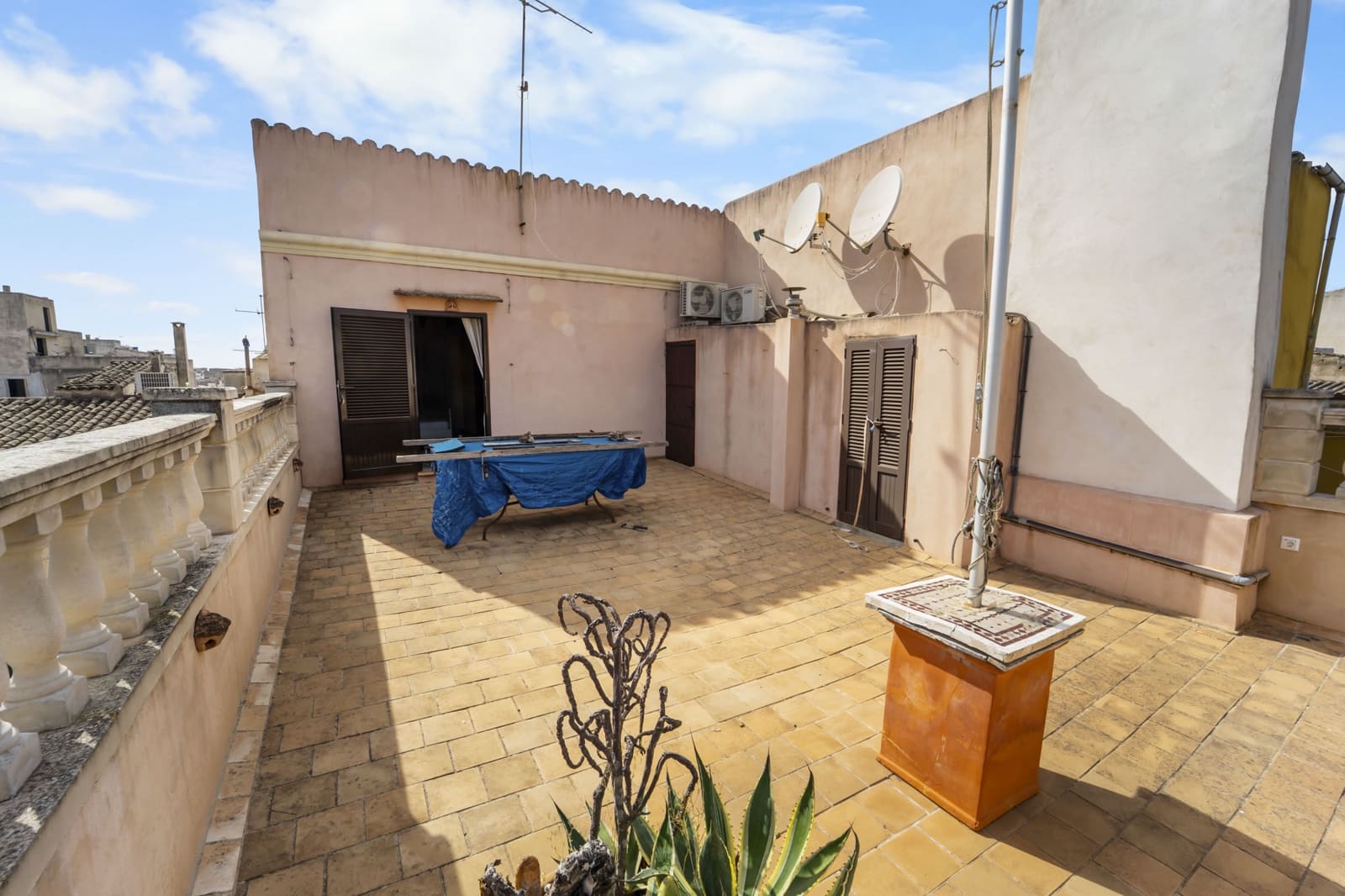 6 bedroom Villa for sale in Felanitx - € 495,000 (Ref: 9672381)