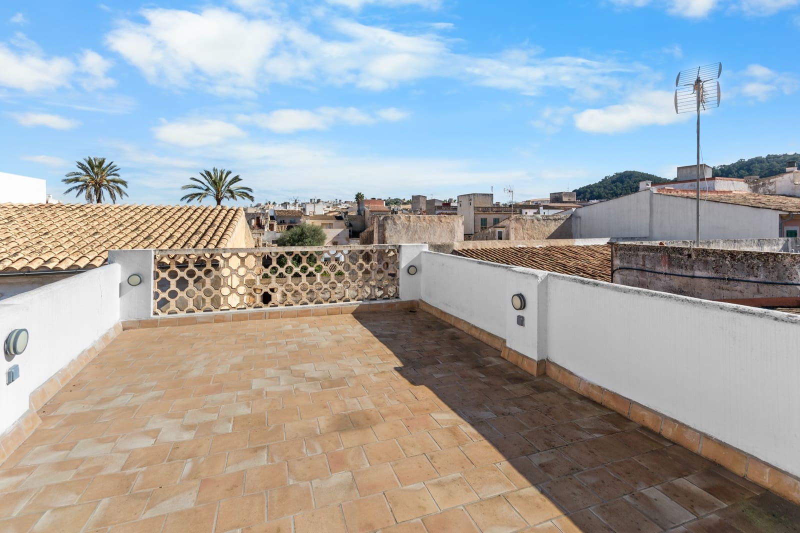 Casa de 4 habitaciones en Felanitx en venta - 450.000 € (Ref: 9672383)