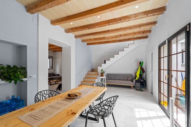 Casa de 3 habitaciones en Felanitx en venta - 495.000 € (Ref: 9672385)