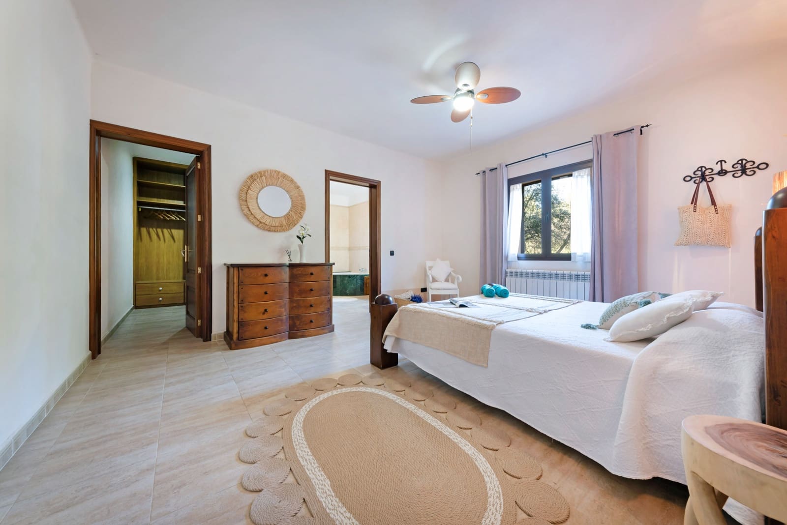 6 bedroom Finca/Country House for sale in Portocolom with pool - € 5,400,000 (Ref: 9672398)