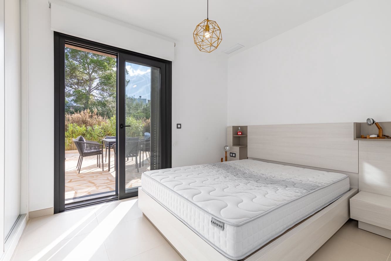 3 soveværelse Villa til salg i Cala Murada med swimmingpool - € 1.089.000 (Ref: 9677936)