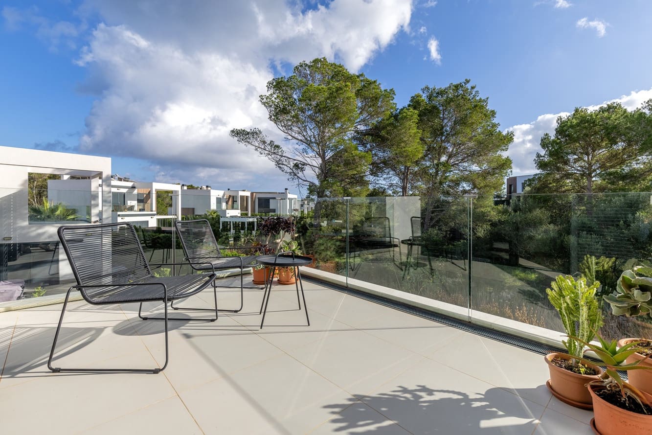 3 soveværelse Villa til salg i Cala Murada med swimmingpool - € 1.089.000 (Ref: 9677936)