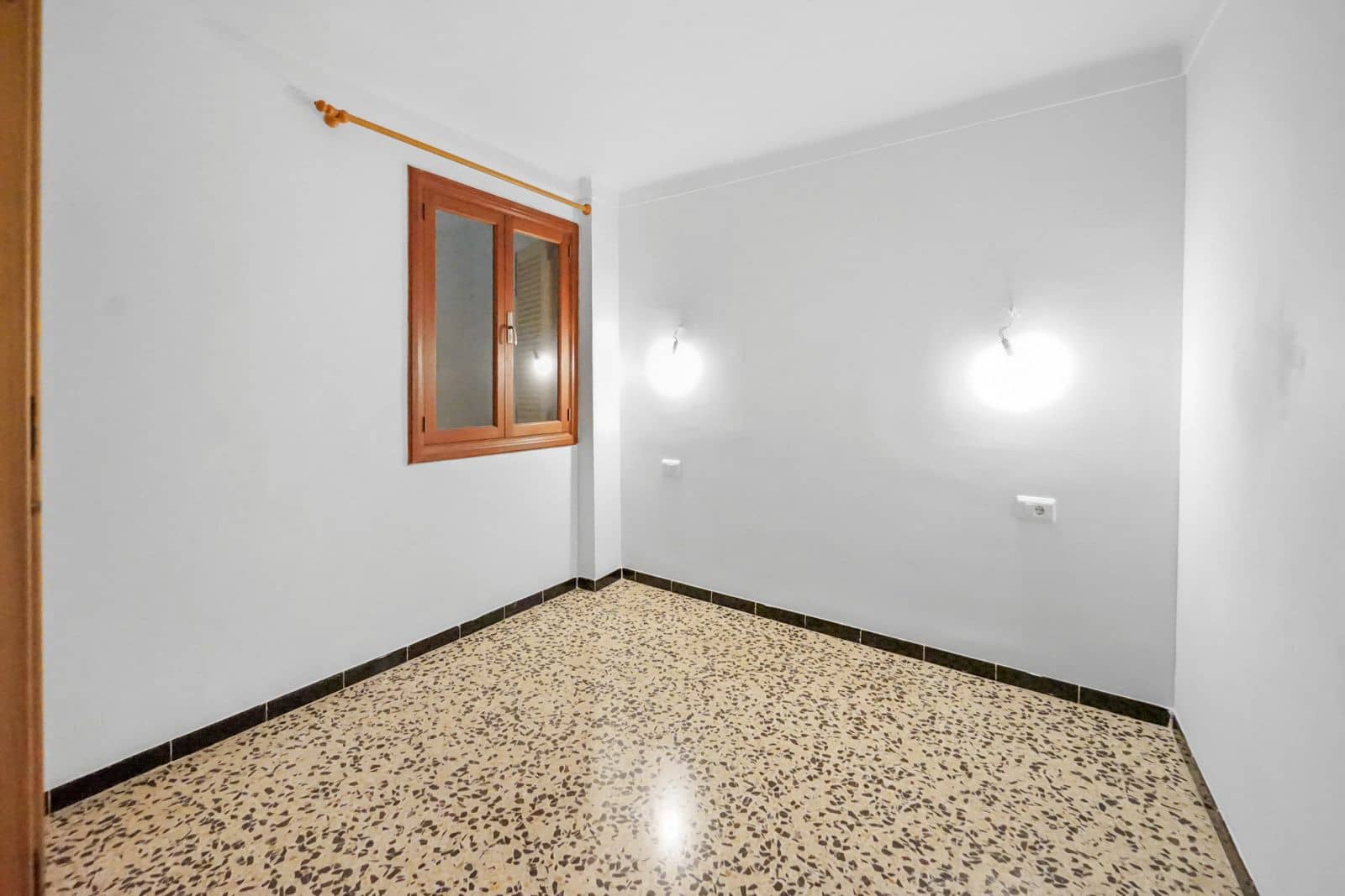 4 Zimmer Finca/Landgut zu verkaufen in Felanitx - 425.000 € (Ref: 9677945)