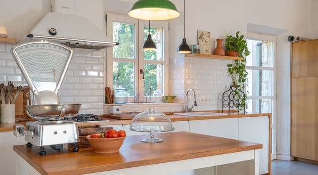 2 slaapkamer Finca/Landhuis te koop in Felanitx met zwembad - € 1.320.000 (Ref: 9677950)