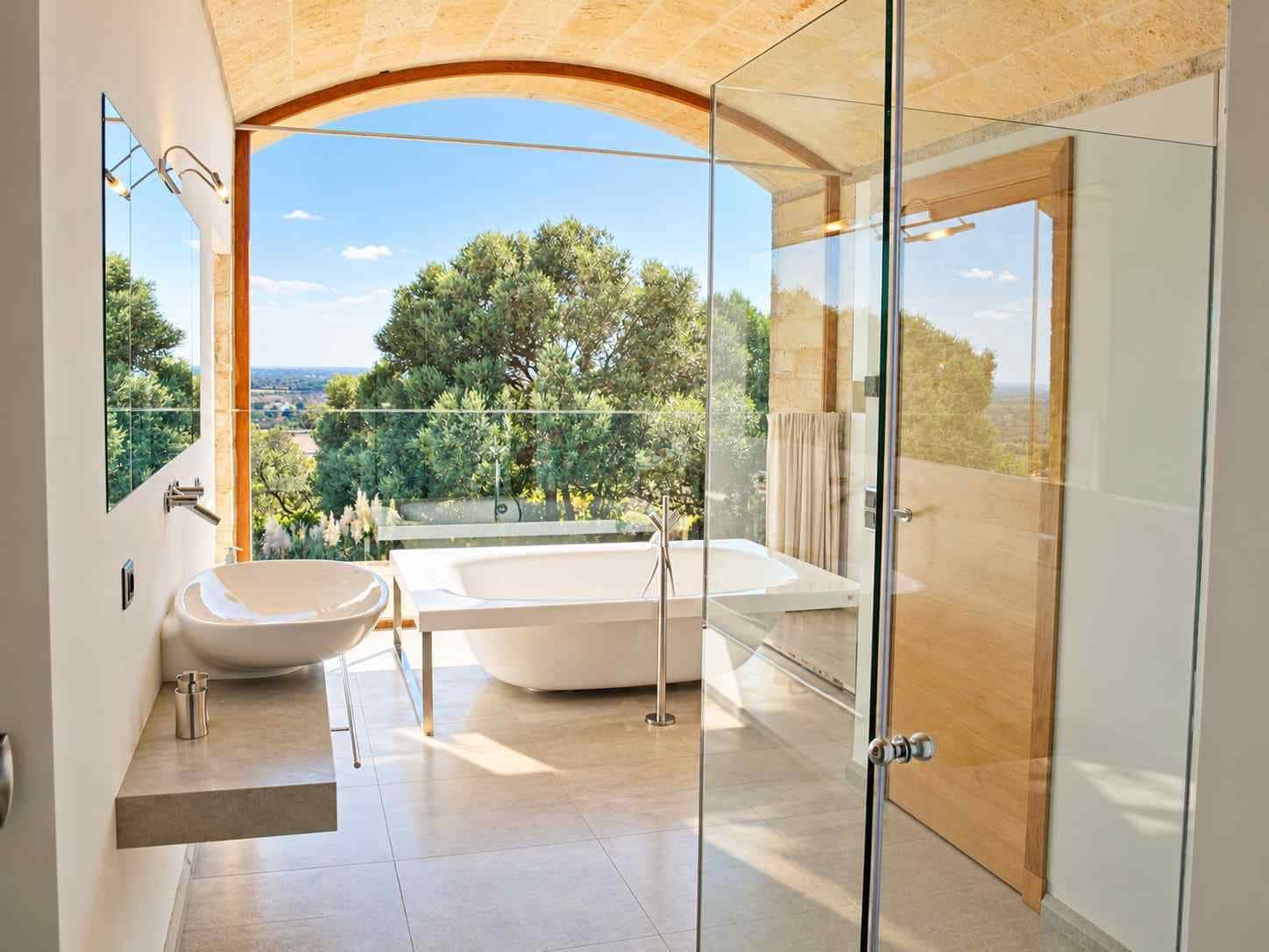 5 soveværelse Finca/Landehus til salg i Felanitx med swimmingpool garage - € 3.100.000 (Ref: 9677954)