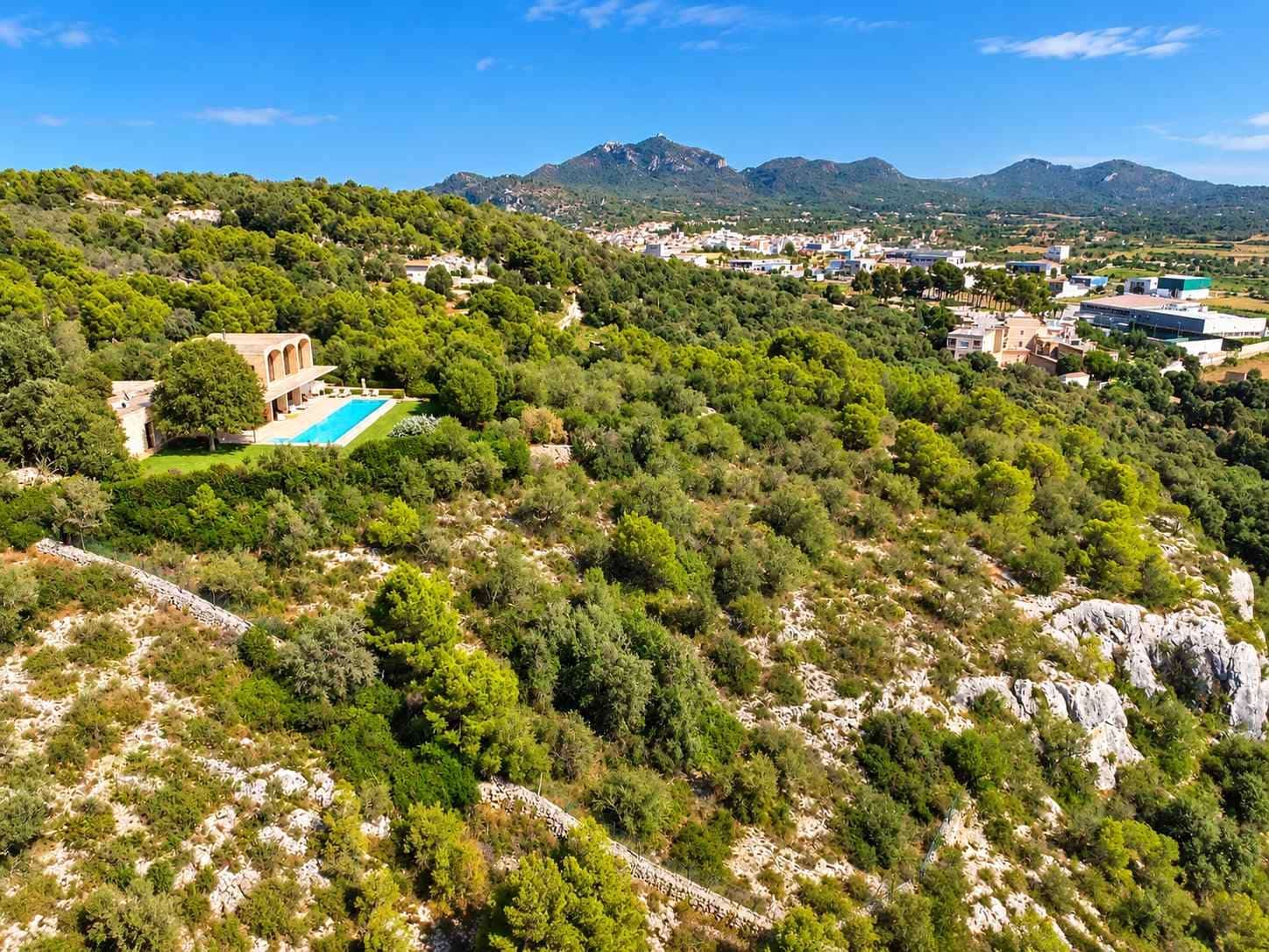 5 soveværelse Finca/Landehus til salg i Felanitx med swimmingpool garage - € 3.100.000 (Ref: 9677954)