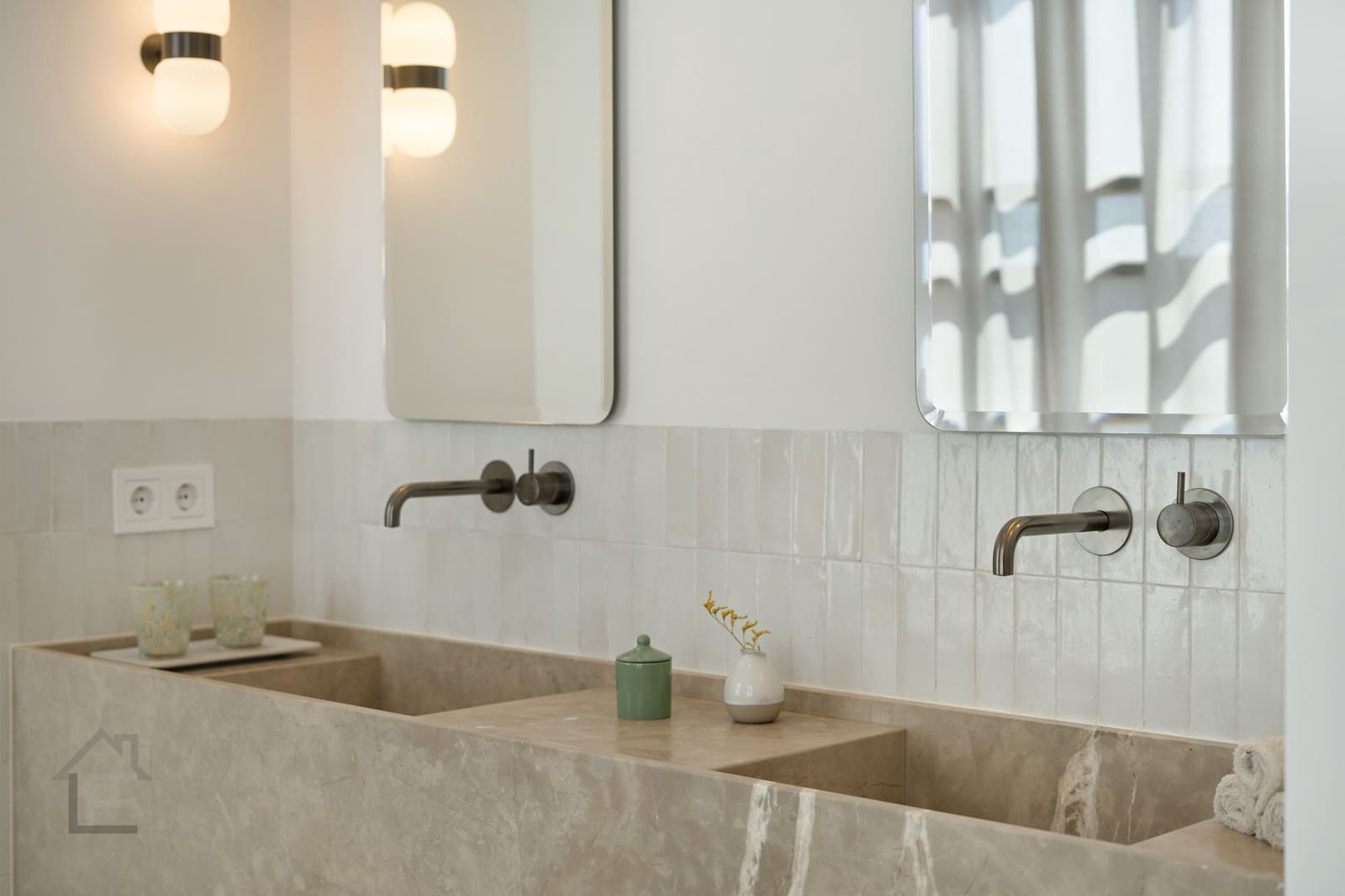 4 makuuhuone Omakotitalo myytävänä paikassa Portocolom - 3 300 000 € (Ref: 9677958)