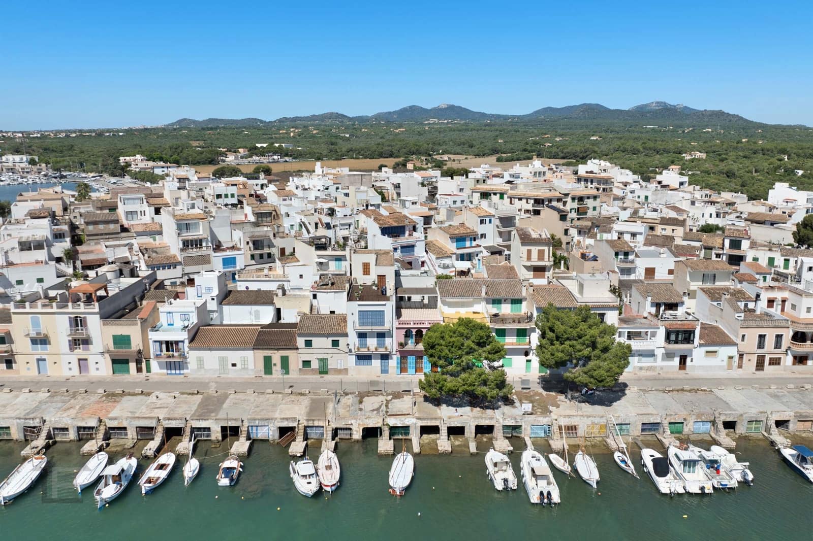 4 makuuhuone Omakotitalo myytävänä paikassa Portocolom - 3 300 000 € (Ref: 9677958)