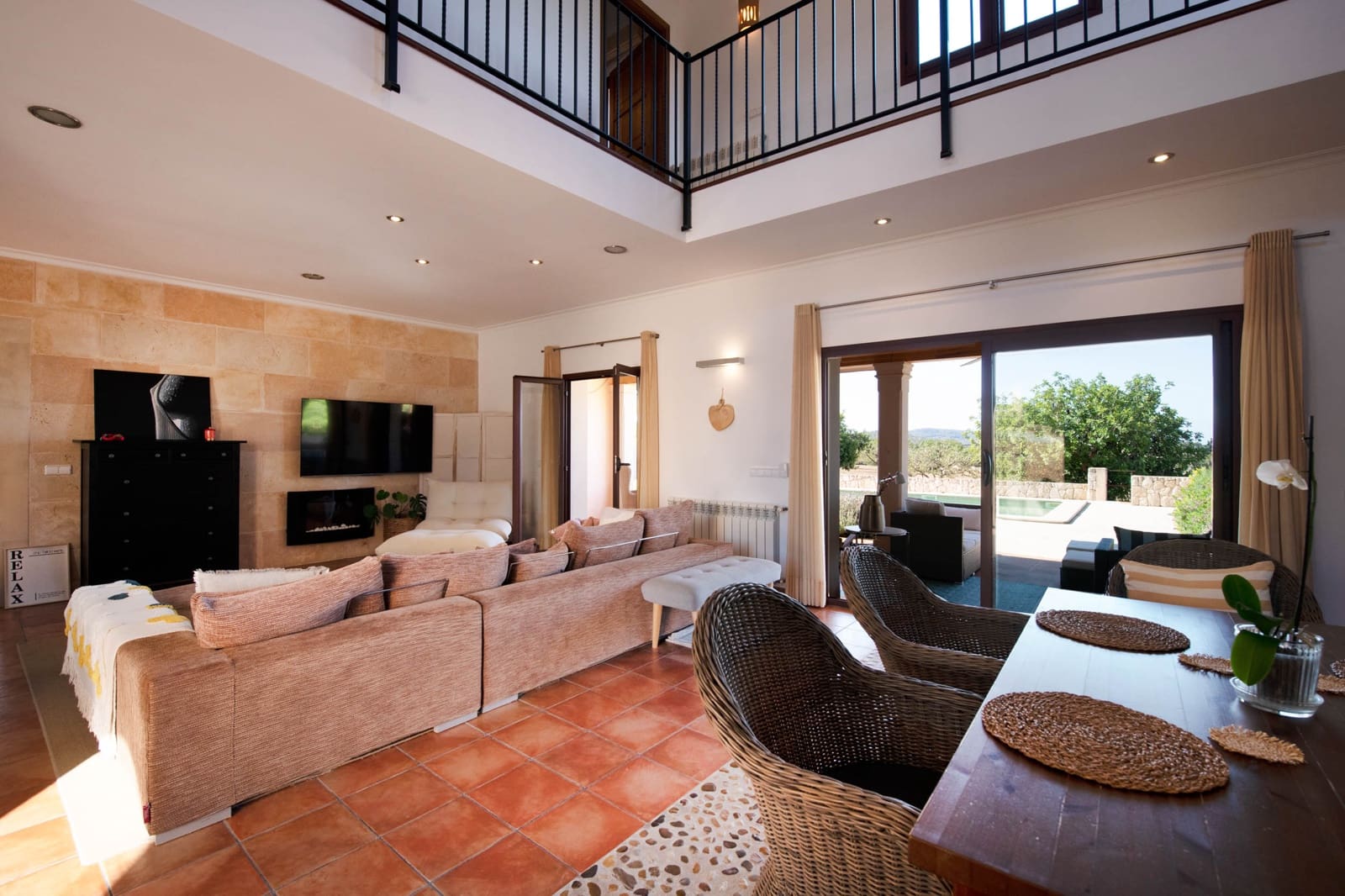 3 bedroom Finca/Country House for sale in Felanitx with pool - € 1,550,000 (Ref: 9678124)