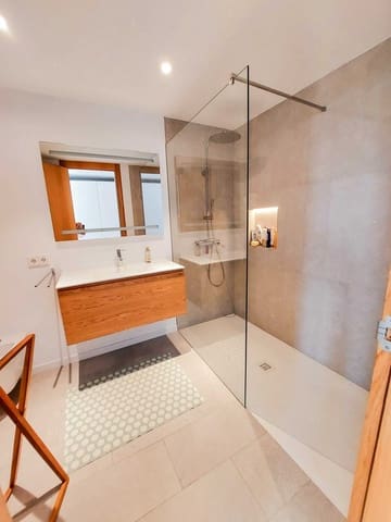 3 quarto Moradia para venda em Sa Rapita / La Rapita, Campos com piscina - 2 100 000 € (Ref: 9678230)