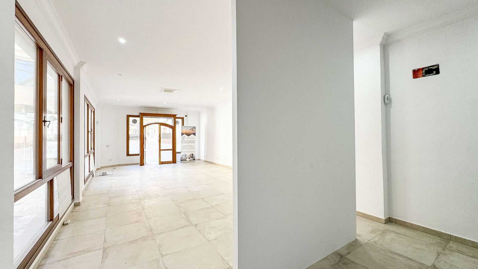 Commercial for sale in Felanitx - € 239,000 (Ref: 9678232)