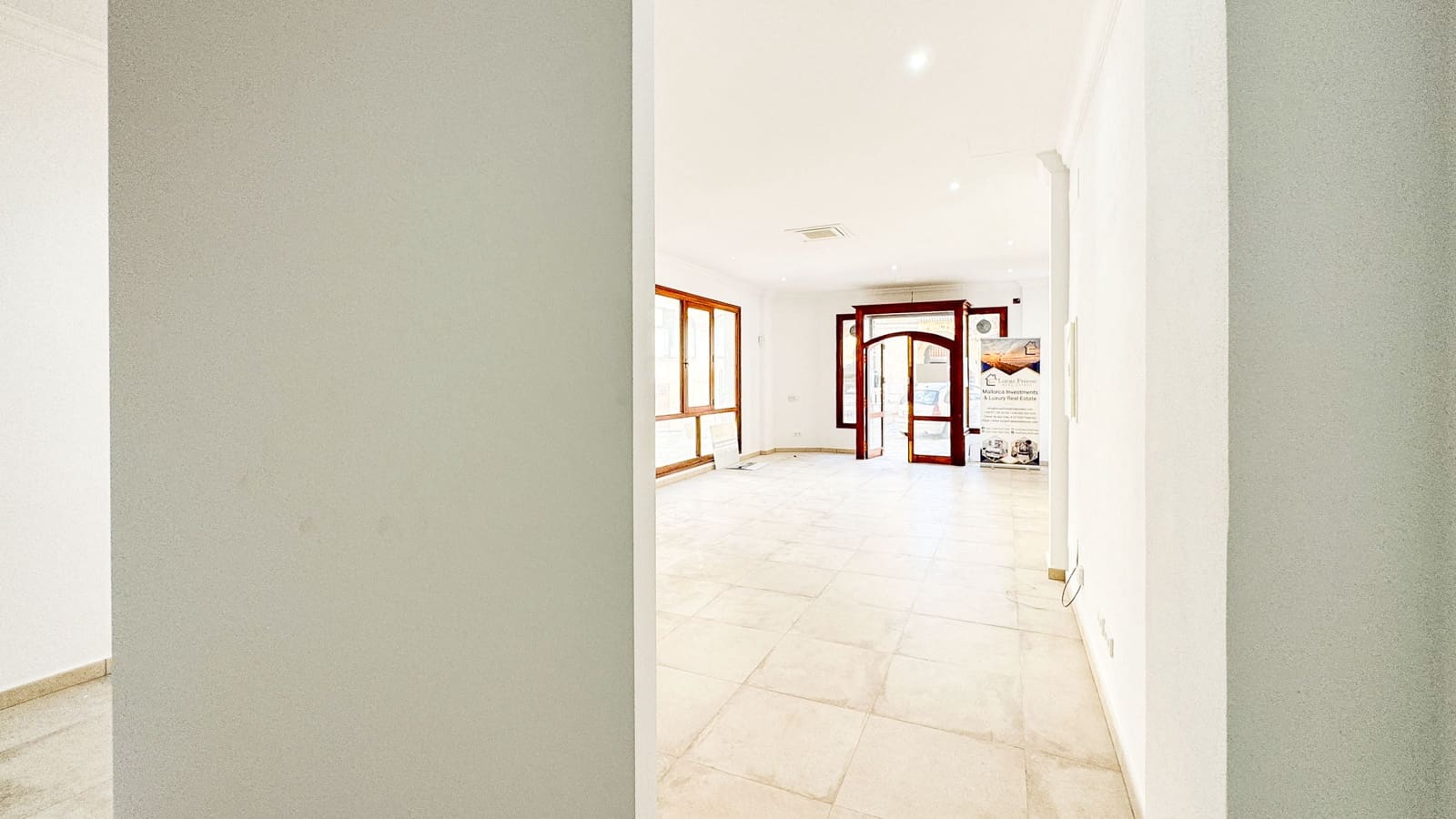 Commercial for sale in Felanitx - € 239,000 (Ref: 9678232)