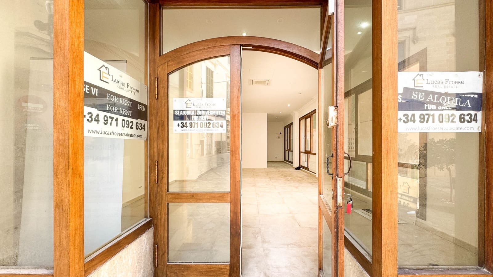 Commercial for sale in Felanitx - € 239,000 (Ref: 9678232)