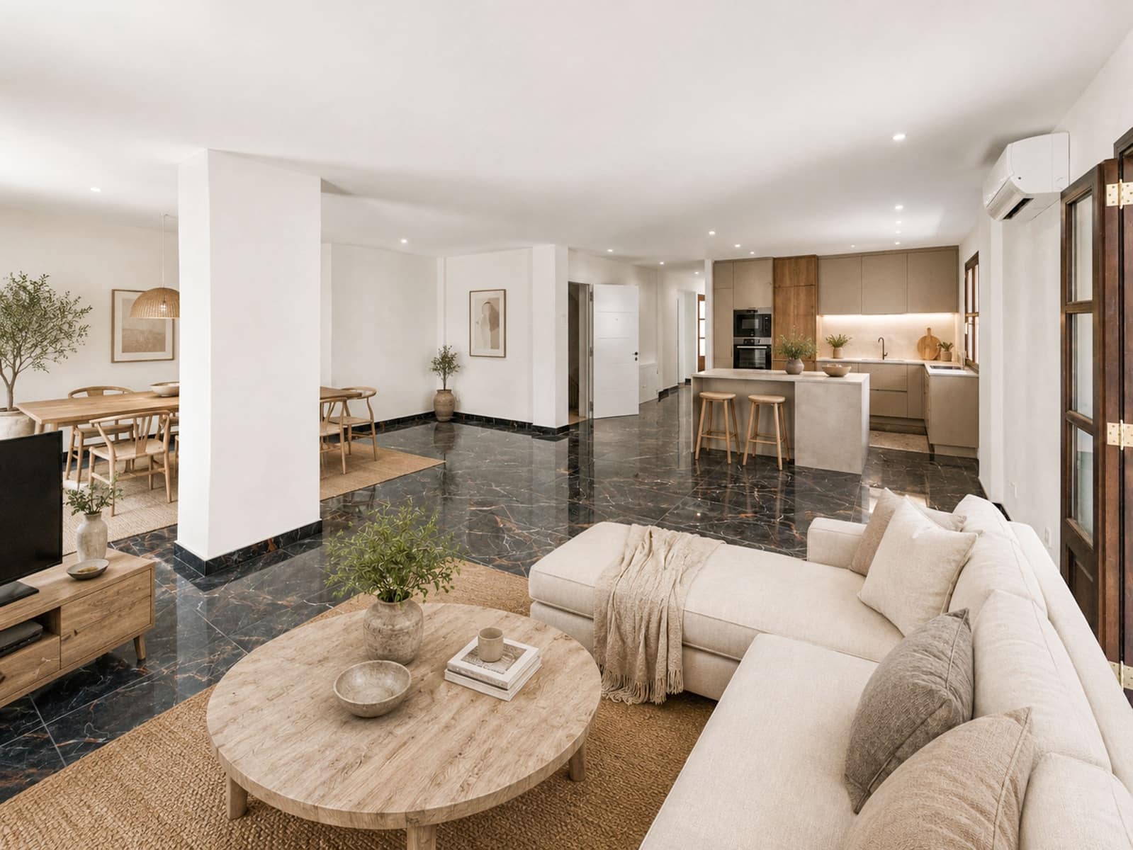 2 bedroom Apartment for sale in Felanitx - € 425,000 (Ref: 9678237)