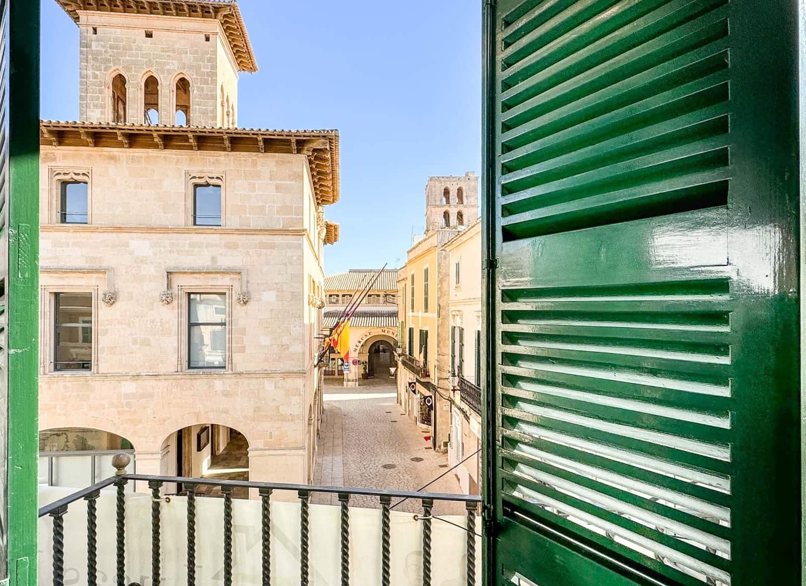2 bedroom Apartment for sale in Felanitx - € 425,000 (Ref: 9678237)