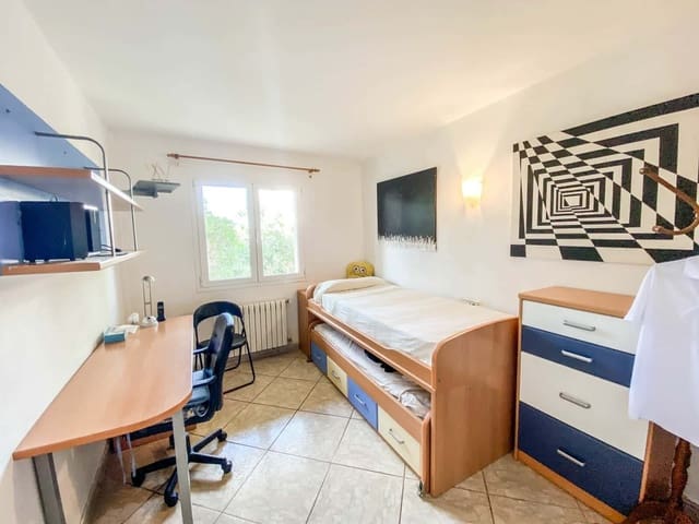 4 makuuhuone Omakotitalo myytävänä paikassa Portocolom, Felanitx - 595 000 € (Ref: 9678239)