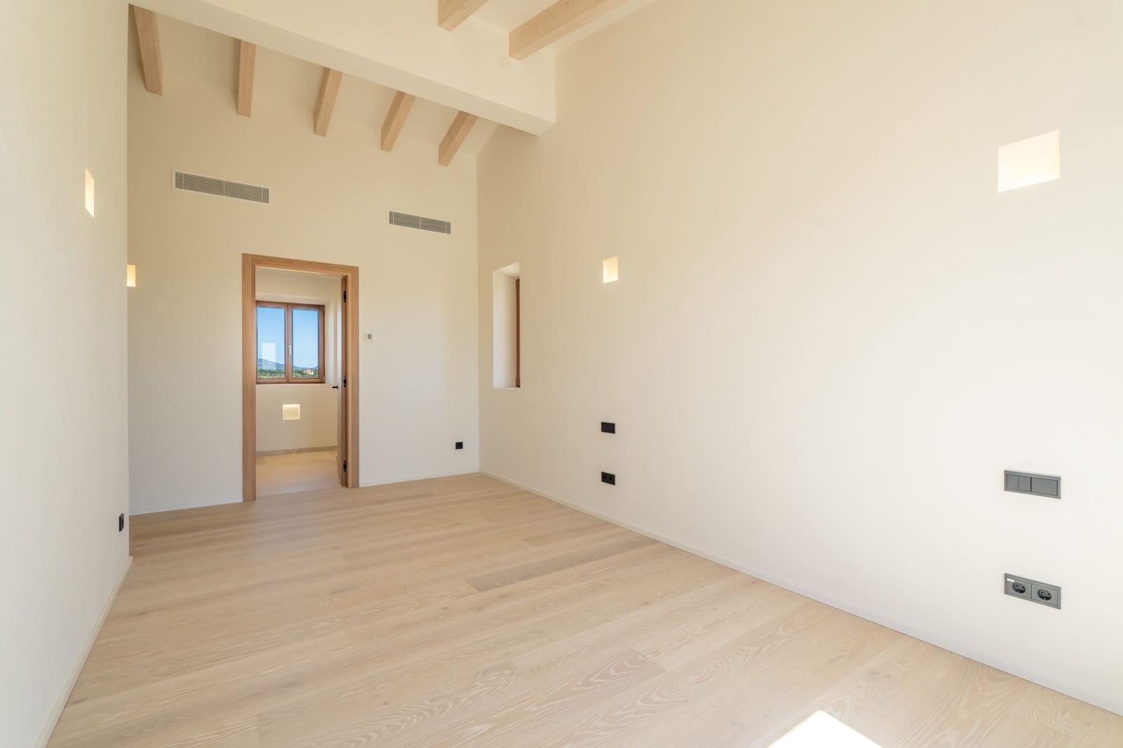 Finca/Casa Rural de 5 habitaciones en Es Llombards en venta con piscina - 3.200.000 € (Ref: 9678242)