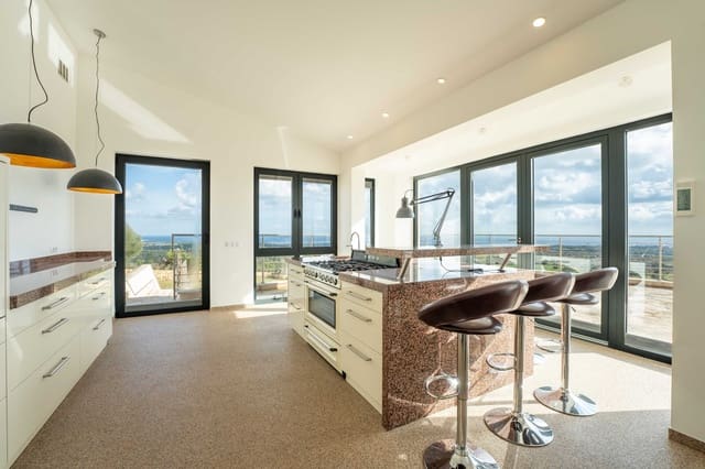 4 chambre Finca/Maison de Campagne à vendre à Cala Murada, Manacor avec piscine - 2 450 000 € (Ref: 9678244)