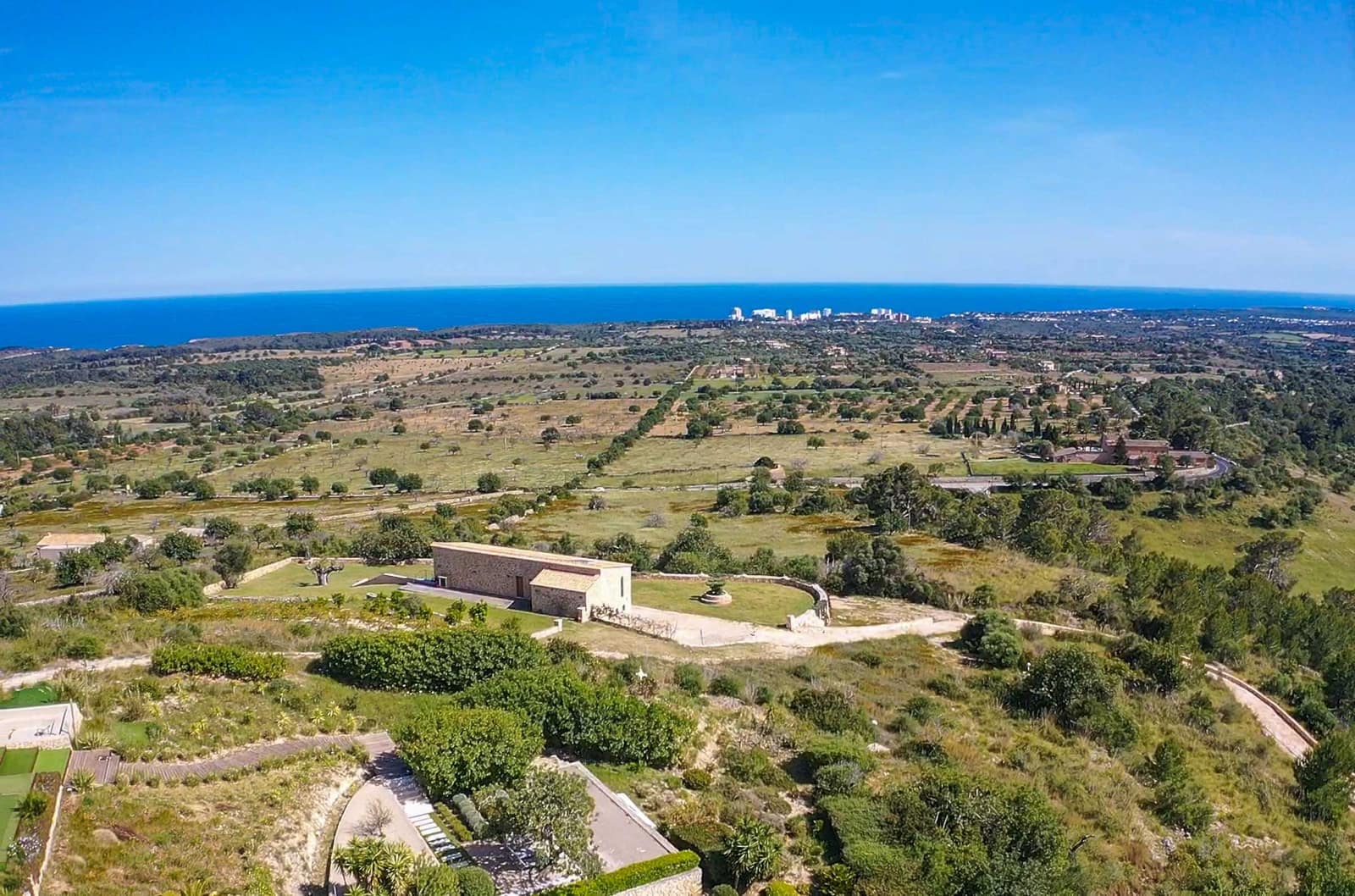 4 bedroom Finca/Country House for sale in Cala Murada with pool - € 2,450,000 (Ref: 9678244)