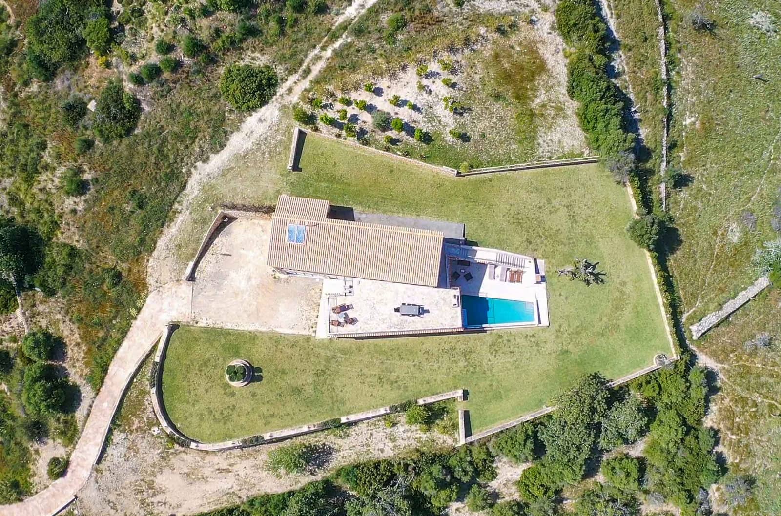4 bedroom Finca/Country House for sale in Cala Murada with pool - € 2,450,000 (Ref: 9678244)