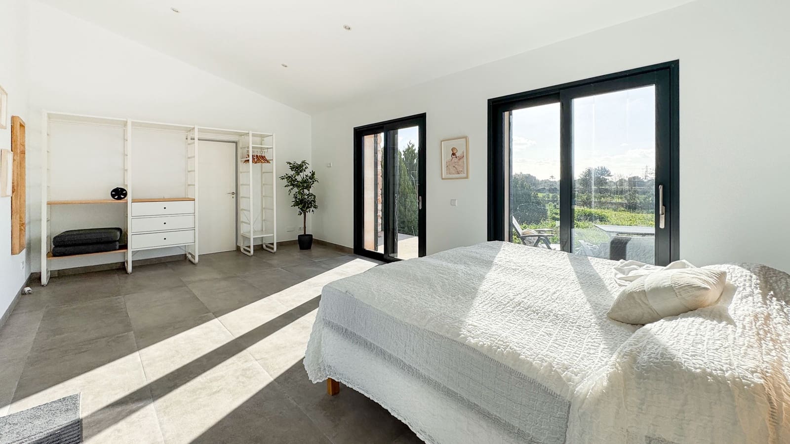 5 bedroom Finca/Country House for sale in Ses Salines with pool - € 3,250,000 (Ref: 9678248)