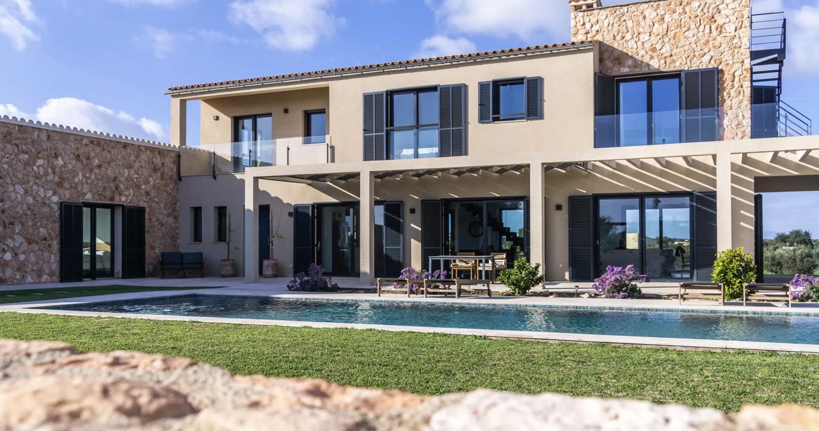 5 bedroom Finca/Country House for sale in Ses Salines with pool - € 3,250,000 (Ref: 9678248)