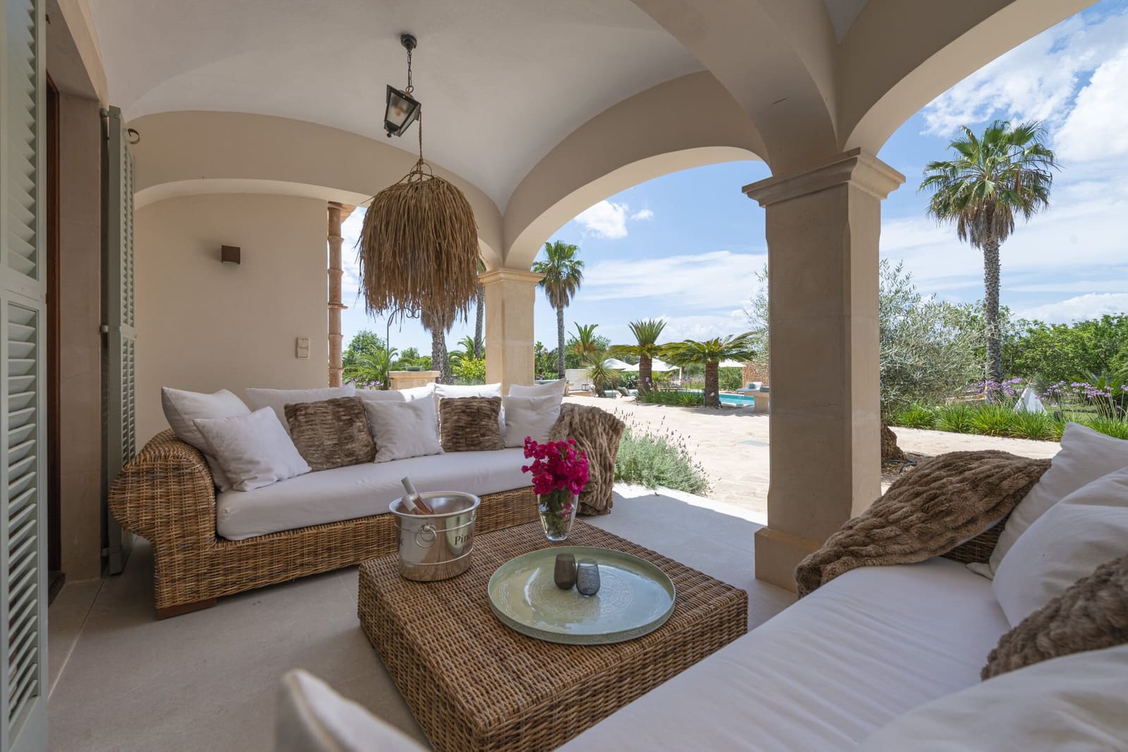 6 soveværelse Finca/Landehus til salg i Cas Concos med swimmingpool - € 5.650.000 (Ref: 9678252)