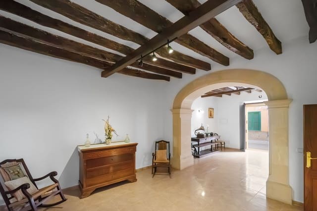 Casa de 4 habitaciones en Felanitx en venta - 395.000 € (Ref: 9678273)