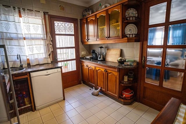 6 soverom Villa til salgs i Portocolom, Felanitx med svømmebasseng - € 850 000 (Ref: 9678293)