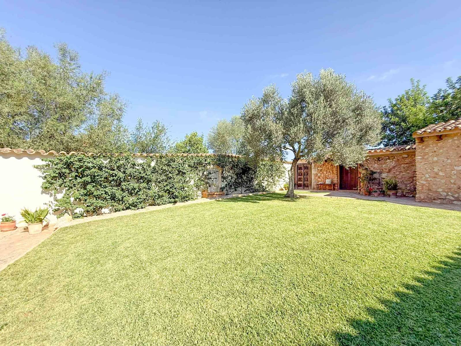 3 slaapkamer Finca/Landhuis te koop in Felanitx met zwembad - € 2.435.000 (Ref: 9788725)