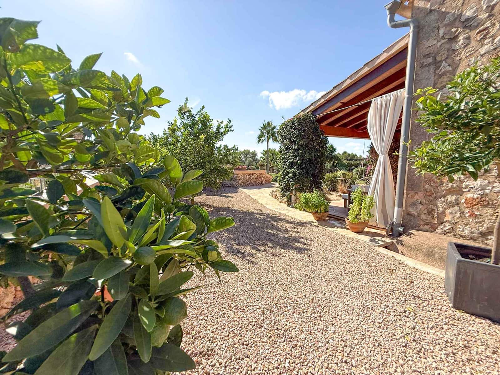 3 slaapkamer Finca/Landhuis te koop in Felanitx met zwembad - € 2.435.000 (Ref: 9788725)
